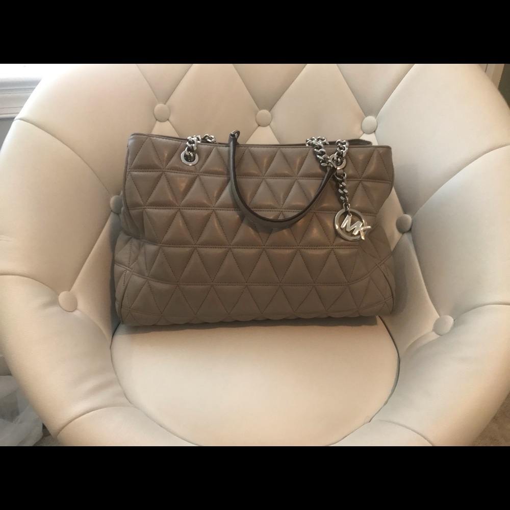 Michael Kors Susannah Steel Gray quilted tote bag